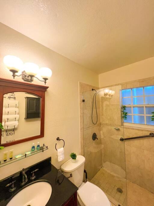 Cozy 1-Bedroom Rental In Miami Exterior foto
